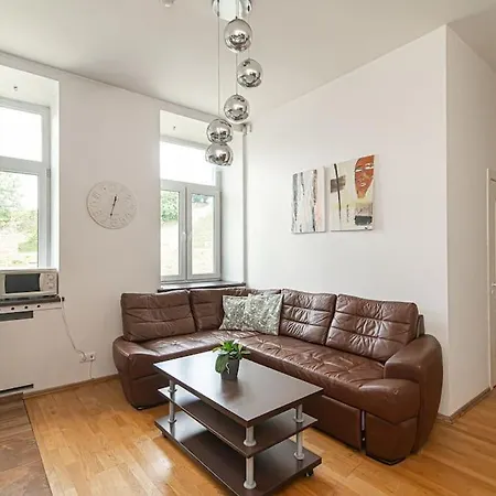 Comfortable 2-bedroom *