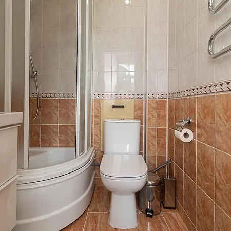 Comfortable 2-bedroom *